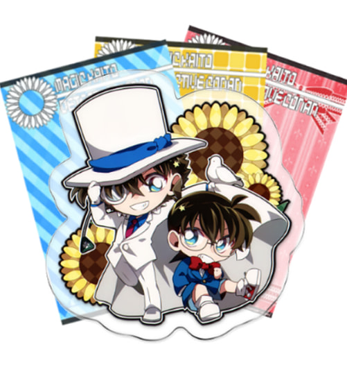K&Cのアクリルキーホルダー