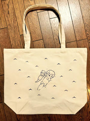 まこラッコのたっぷりトート
