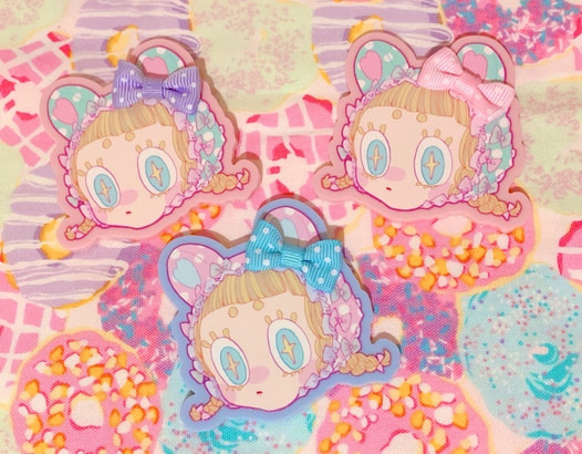 うさちゃんアクリルバッジ　ブルー