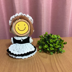ぬい　１０㎝.１２㎝ドール用　レースのメイド服　　パニエ、エプロン、カチューシャ付